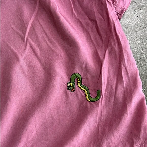 Disney Pink Short-Sleeve Button-Down Shirt with Embroidered Mickey & Motifs - Picture 8 of 10